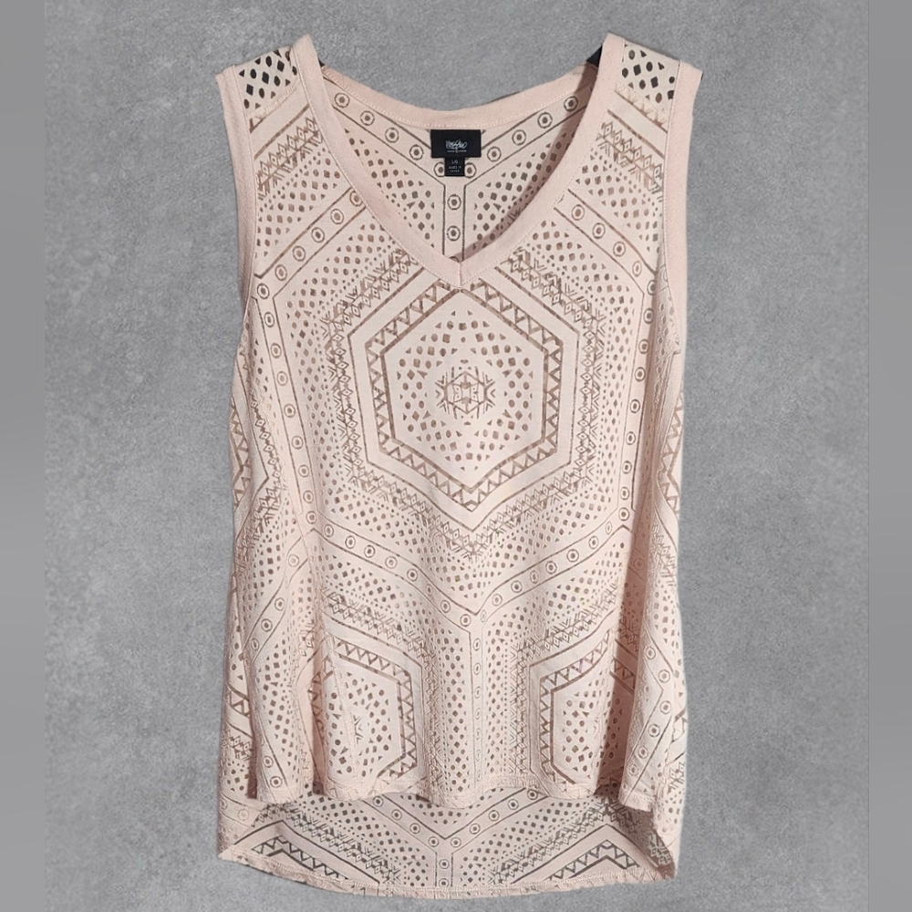Mossimo peach mesh sheer sleeveless top Size Large